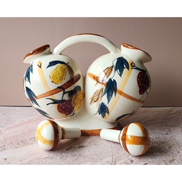 Vintage 1950s Nasco Double Pitcher – Hand-Painted Fruit Motif – Made in Japan - Picture 4 of 10